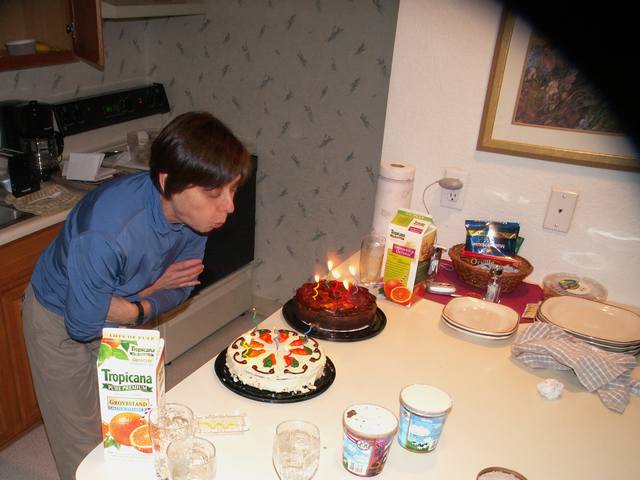 PICT0021.JPG  (39.4 Kb)