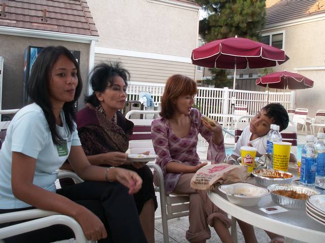 PICT0936.JPG  (52.7 Kb)